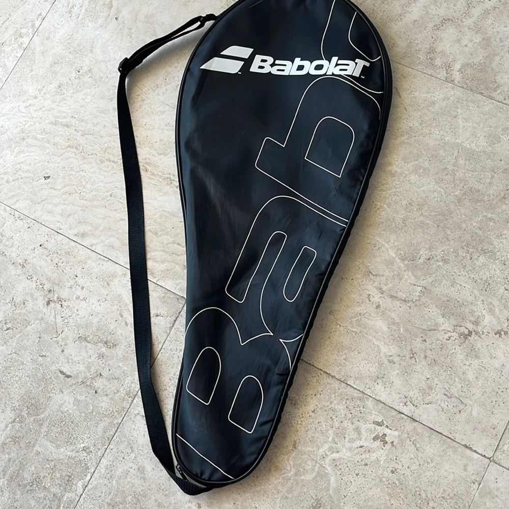 Tennis racquet cover